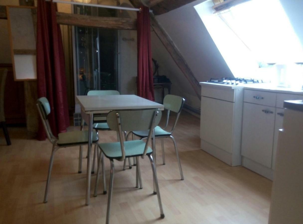 Studio dans un cadre champetre Moiry Exterior foto